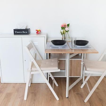 Апартаменти Le Citadin-T1-28M2-Pte Paris M7 Ле-Кремлен-Бісетр Екстер'єр фото